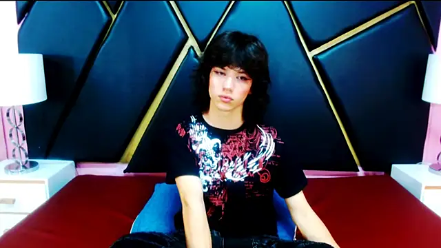 Erick Ferrer online show from July 2026 11:15:01 PM