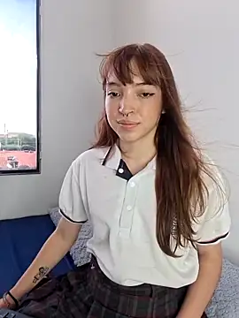 Ashly pinkxx online show from April 2026 06:58:01 PM