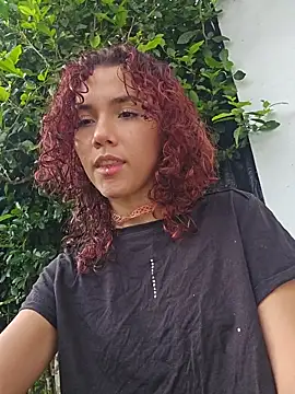 Isabella Stark online show from April 2026 10:35:01 PM