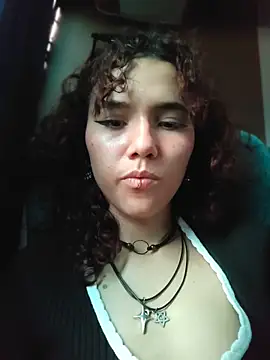 Isabella Stark online show from April 2026 07:29:02 PM