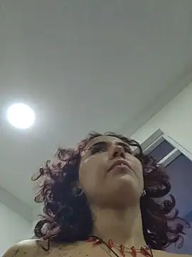 Isabella Stark online show from March 2026 10:26:01 PM