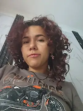 Isabella Stark online show from April 2026 12:34:01 PM