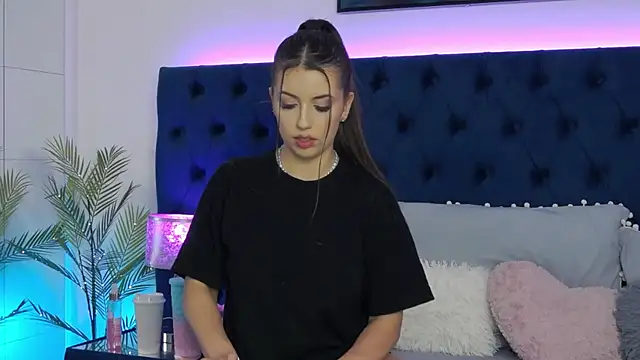 VenusSinclairr online show from April 2026 11:40:02 PM