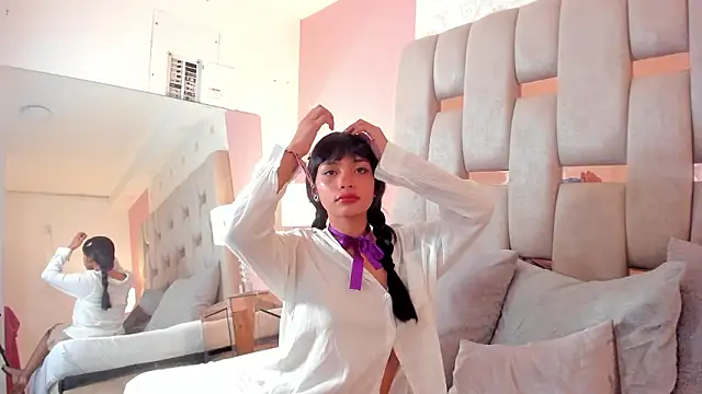 melina voss online show from March 2026 11:56:01 PM