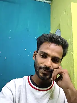Snapshot of originaLUND chatting on May 2026 07:28:02 PM originaLUND online show from May 2026 07:28:02 PM