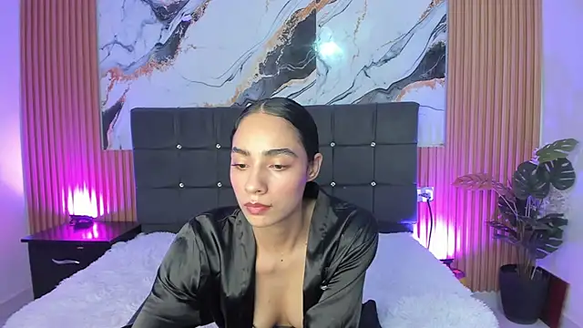 ALEJA R01 online show from March 2026 08:47:01 PM