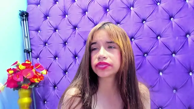 ZoeBarbiee online show from March 2026 08:51:02 AM