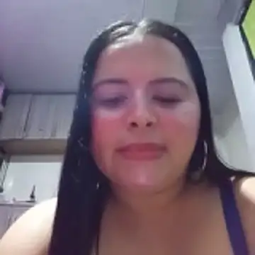 Snapshot of violetapeeveet chatting on May 2026 04:53:02 AM violetapeeveet online show from May 2026 04:53:02 AM