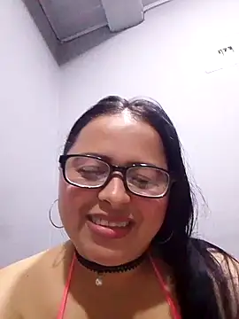 violetapeeveet online show from March 2026 06:27:01 AM