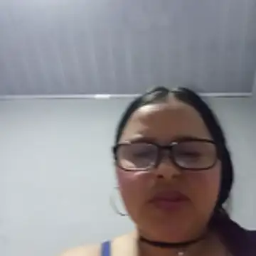 violetapeeveet online show from April 2026 10:57:02 PM