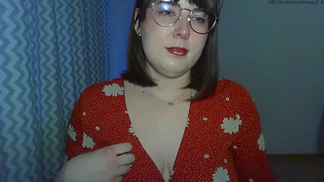 ClaraHard online show from April 2026 05:25:01 PM