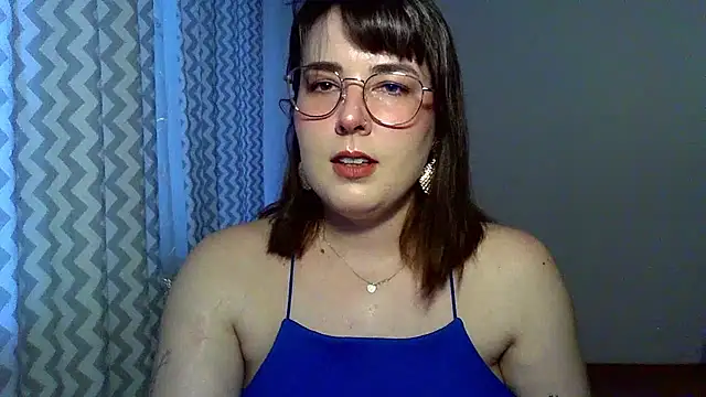 ClaraHard online show from June 2026 06:19:02 PM
