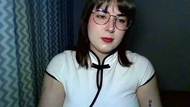 ClaraHard online show from July 2026 05:46:01 PM