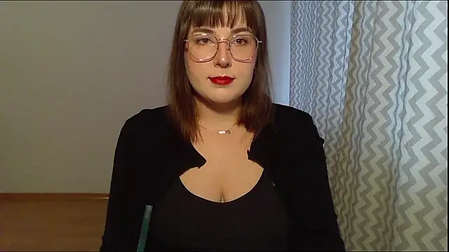 ClaraHard online show from June 2026 05:45:01 PM