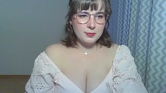 ClaraHard online show from June 2026 06:52:01 PM