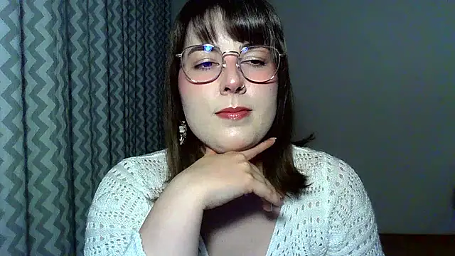 ClaraHard online show from July 2026 07:05:02 PM