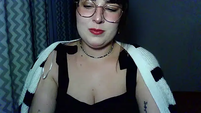 ClaraHard online show from July 2026 06:53:02 PM