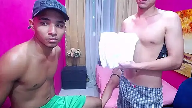 hotsex couple online show from April 2026 07:18:01 PM