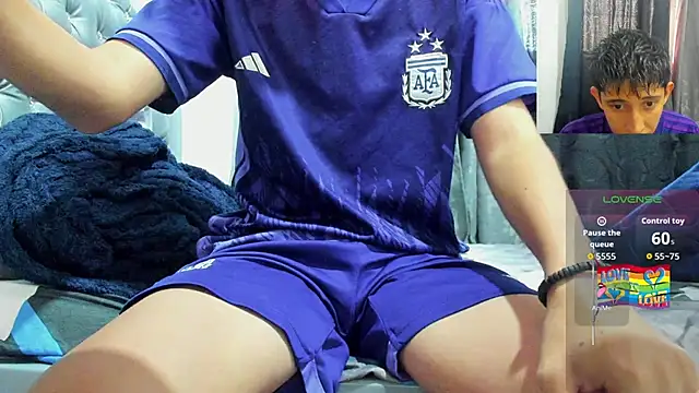 gomitaboy1 online show from April 2026 06:58:01 PM