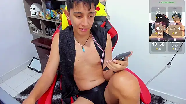 gomitaboy1 online show from April 2026 03:57:02 PM