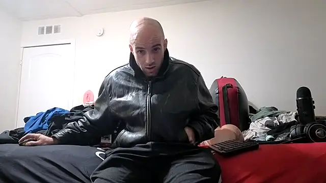 CirclingClass online show from October 2025 01:01:01 PM