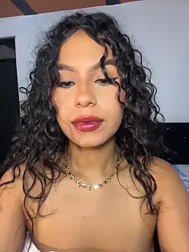 AmeliaAndersson online show from March 2026 06:44:01 AM