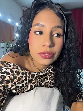 AmeliaAndersson online show from July 2026 07:04:01 AM