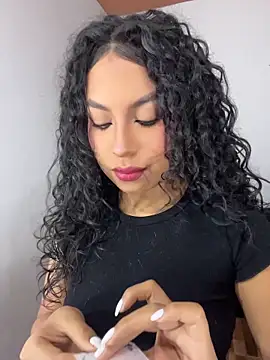 AmeliaAndersson online show from May 2026 07:27:02 AM