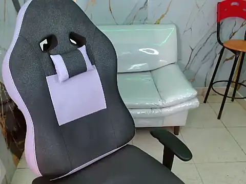 taylor bigdick18 online show from March 2026 02:46:01 AM