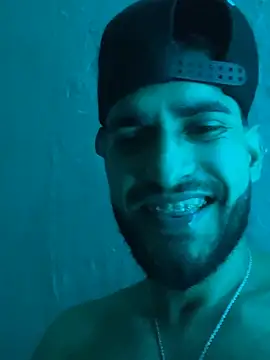 Snapshot of chuly00 chatting on March 2026 04:53:02 AM chuly00 online show from March 2026 04:53:02 AM