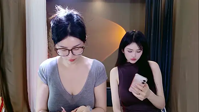 Banana-Milk69 online show from June 2026 01:11:02 AM