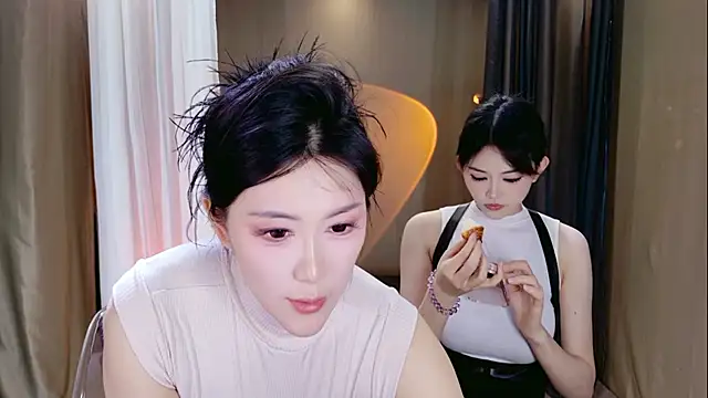 Snapshot of Banana-Milk69 chatting on May 2026 01:17:02 AM Banana-Milk69 online show from May 2026 01:17:02 AM