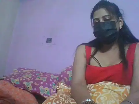 Snapshot of DRAMA__QUEEN chatting on April 2026 07:53:02 PM DRAMA QUEEN online show from April 2026 07:53:02 PM
