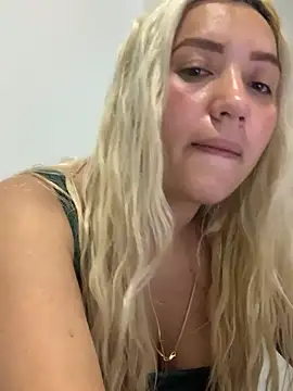 RODRI215 online show from March 2026 03:58:02 AM