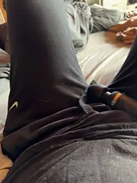 aleexii s online show from April 2026 10:22:01 AM