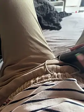 aleexii s online show from April 2026 10:11:01 AM