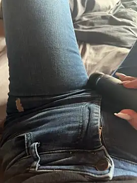 aleexii s online show from March 2026 11:15:01 AM