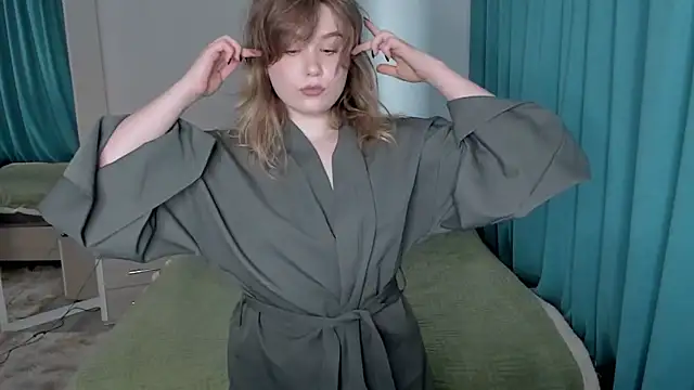 JennyHardy online show from July 2026 01:51:01 PM