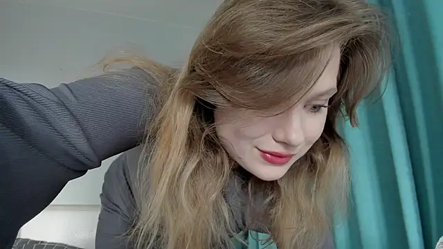 JennyHardy online show from May 2026 01:22:01 PM