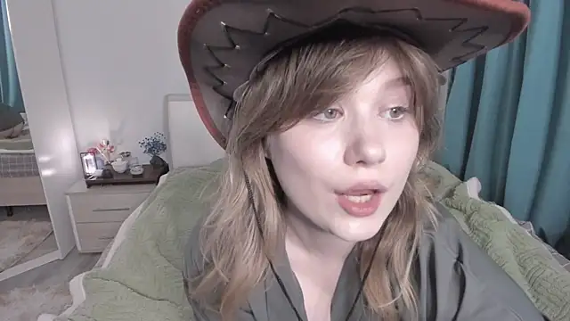 JennyHardy online show from July 2026 03:27:02 PM