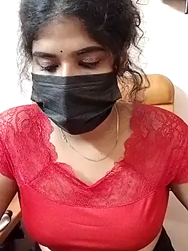 Sunitha28 online show from April 2026 05:47:01 PM