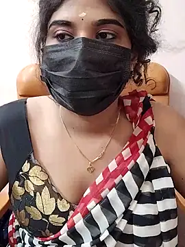 Sunitha28 online show from April 2026 03:25:02 PM