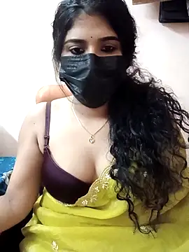 Snapshot of Sunitha28 chatting on May 2026 04:32:02 PM Sunitha28 online show from May 2026 04:32:02 PM