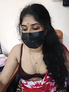 Snapshot of Sunitha28 chatting on May 2026 08:35:02 AM Sunitha28 online show from May 2026 08:35:02 AM