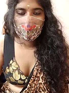 Sunitha28 online show from April 2026 06:00:01 PM