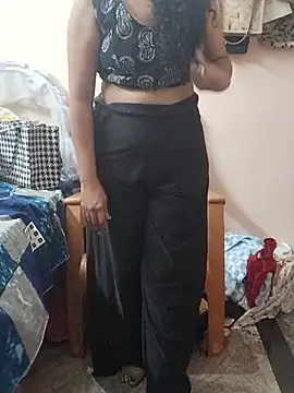 Sunitha28 online show from March 2026 04:30:02 PM