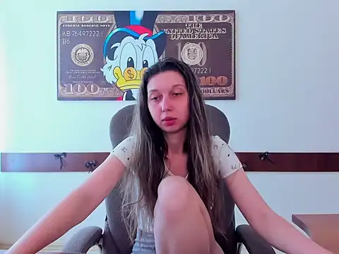 Ellina Star online show from April 2026 08:20:02 AM