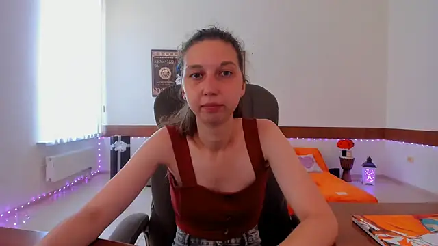 Snapshot of Ellina_Star chatting on July 2026 08:18:02 AM Ellina Star online show from July 2026 08:18:02 AM