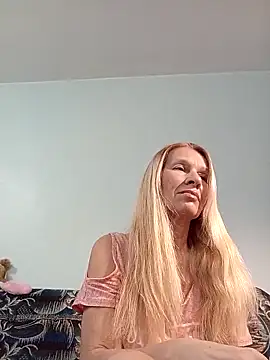 ViktoriaSexi1 online show from March 2026 06:32:02 PM