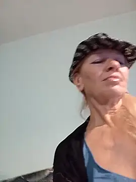 ViktoriaSexi1 online show from April 2026 05:31:01 PM